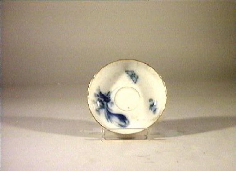 motivi decorativi vegetali e animali (piattino) - manifattura reale di Prussia (sec. XIX)