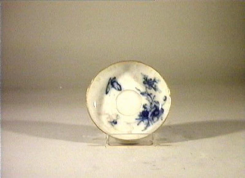 motivi decorativi vegetali e animali (piattino) - manifattura reale di Prussia (sec. XIX)