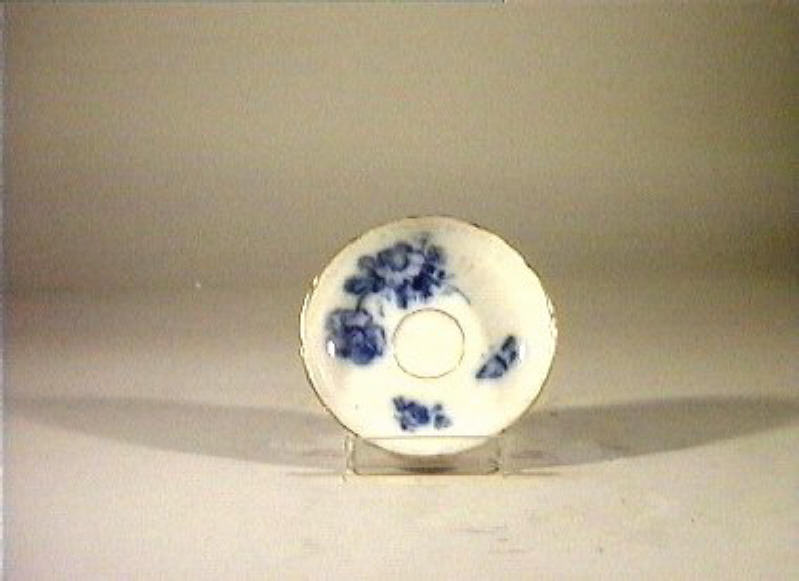 motivi decorativi vegetali e animali (piattino) - manifattura reale di Prussia (sec. XIX)