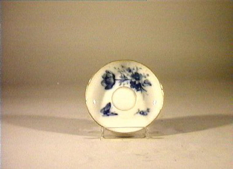 motivi decorativi vegetali e animali (piattino) - manifattura reale di Prussia (sec. XIX)