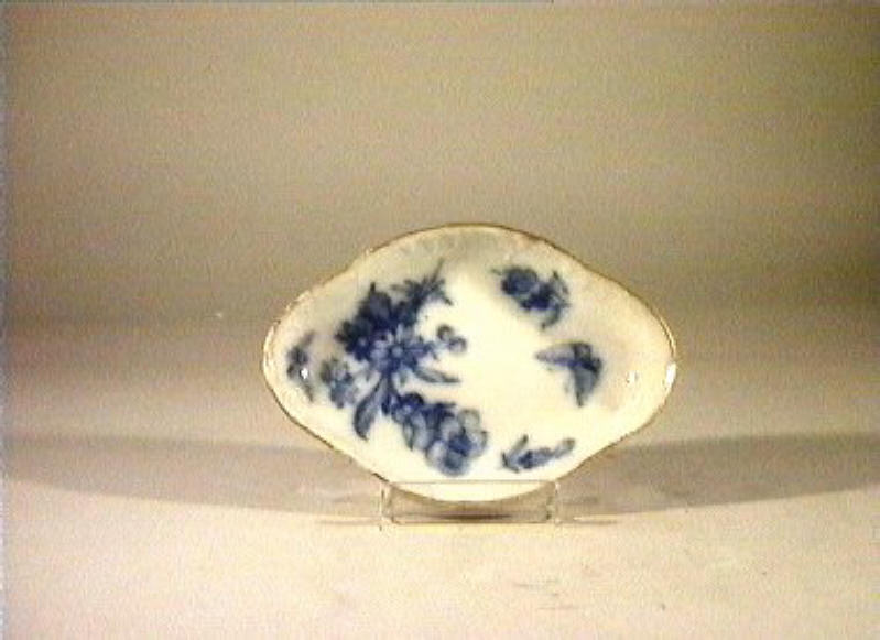 motivi decorativi vegetali e animali (piattino) - manifattura reale di Prussia (sec. XIX)