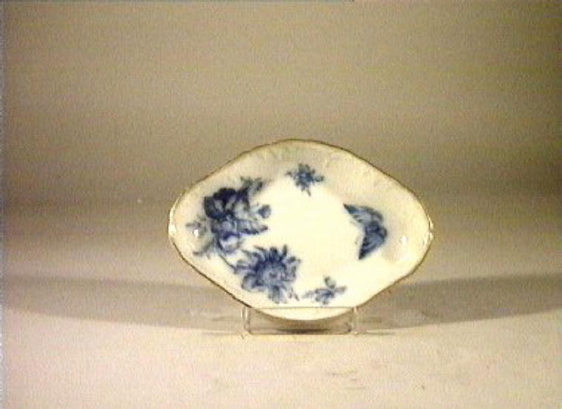 motivi decorativi vegetali e animali (piattino) - manifattura reale di Prussia (sec. XIX)