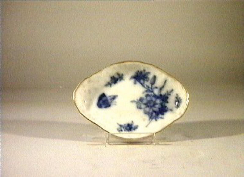 motivi decorativi vegetali e animali (piattino) - manifattura reale di Prussia (sec. XIX)