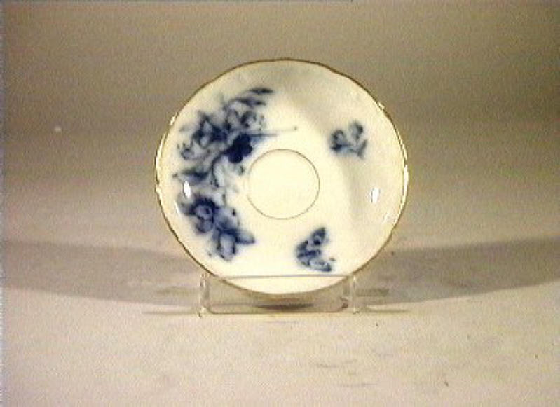 motivi decorativi vegetali e animali (piattino) - manifattura reale di Prussia (sec. XIX)