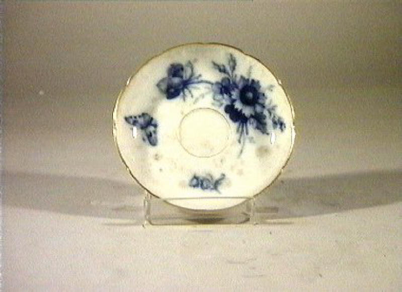 motivi decorativi vegetali e animali (piattino) - manifattura reale di Prussia (sec. XIX)