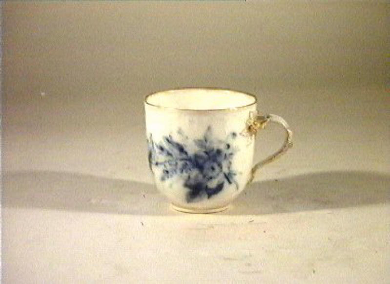 motivi decorativi vegetali e animali (tazza) - manifattura reale di Prussia (sec. XIX)