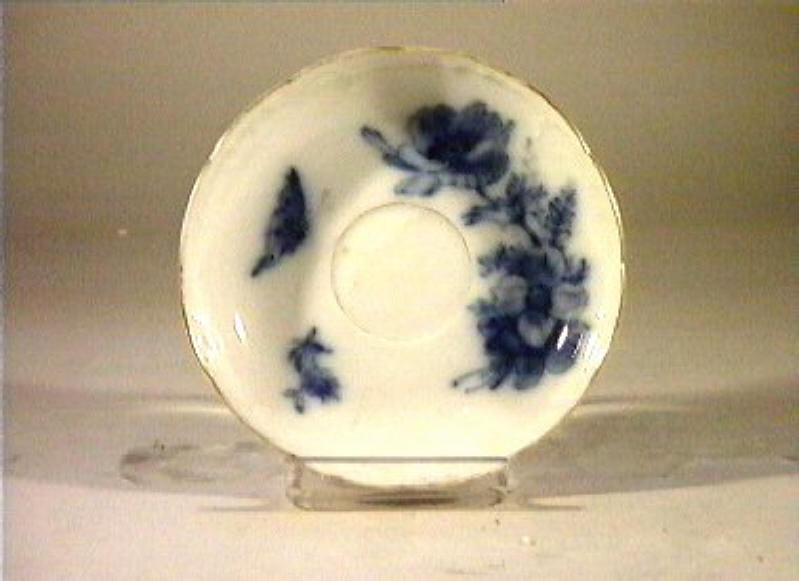 motivi decorativi vegetali e animali (piattino) - manifattura reale di Prussia (sec. XIX)