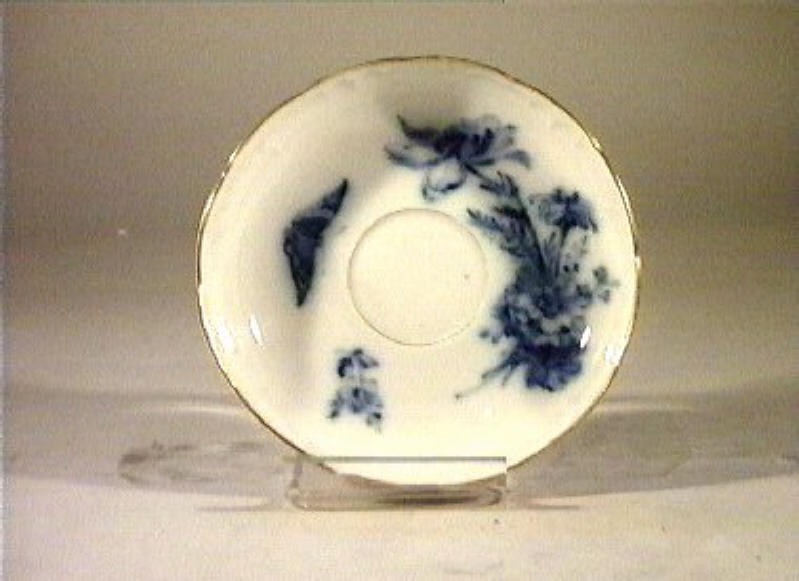 motivi decorativi vegetali e animali (piattino) - manifattura reale di Prussia (sec. XIX)