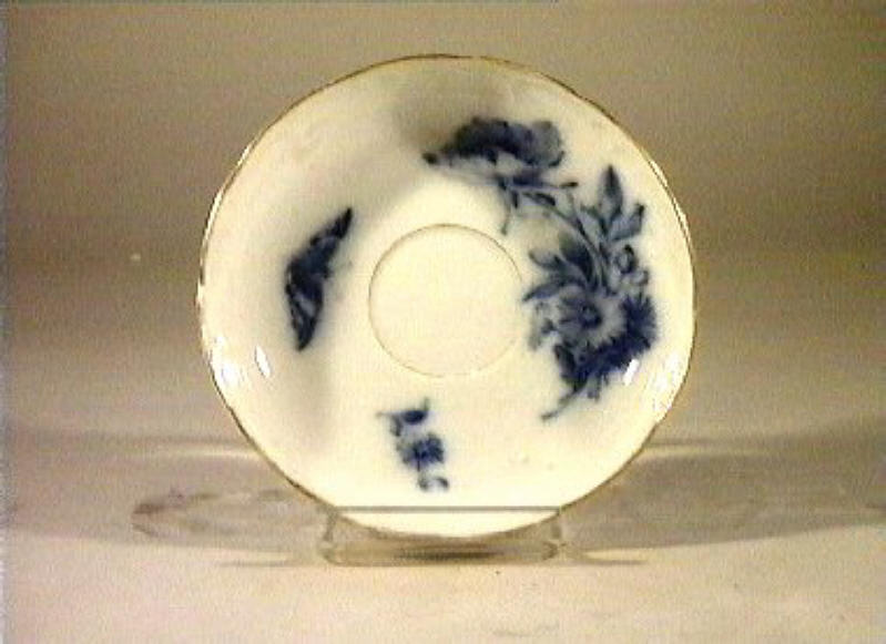 motivi decorativi vegetali e animali (piattino) - manifattura reale di Prussia (sec. XIX)