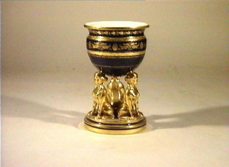 cariatidi (alzata) - manifattura viennese (sec. XIX)