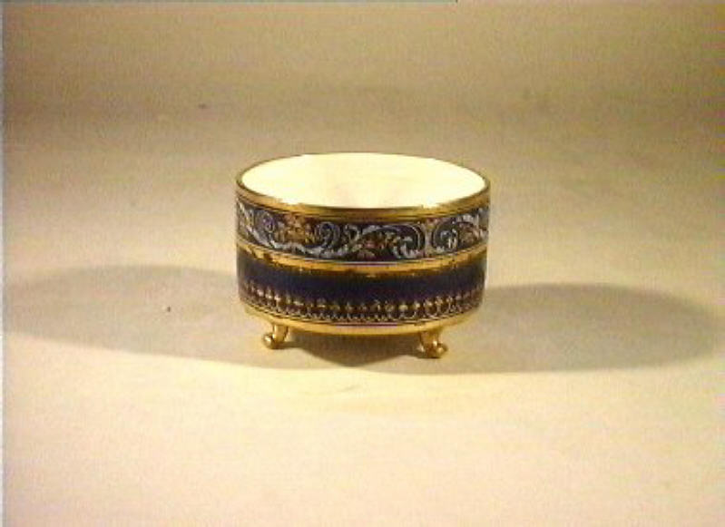 motivi decorativi (zuccheriera) - manifattura viennese (sec. XIX)