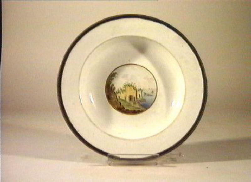 paesaggio con rovine (piatto) - manifattura di Capodimonte (sec. XIX)