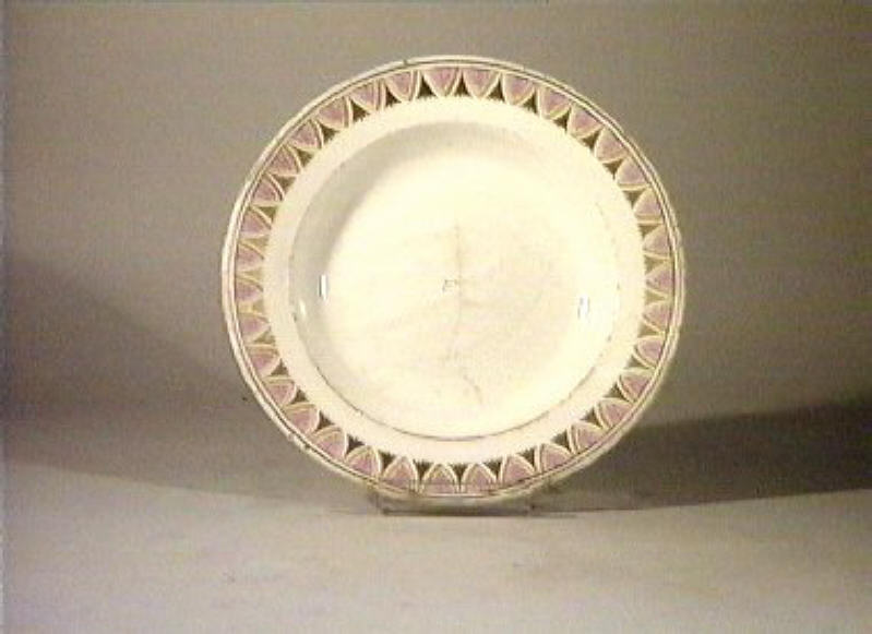 motivi decorativi vegetali (piatto) - manifattura Del Vecchio (sec. XIX)