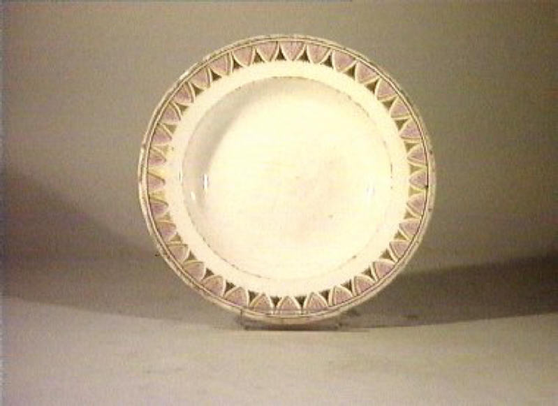 motivi decorativi vegetali (piatto) - manifattura Del Vecchio (sec. XIX)