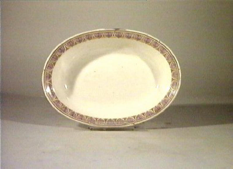 motivi decorativi vegetali (piatto da portata) - manifattura Del Vecchio (sec. XIX)