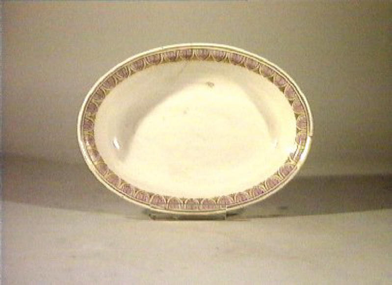 motivi decorativi vegetali (piatto da portata) - manifattura Del Vecchio (sec. XIX)