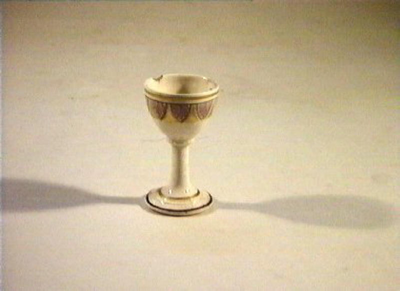 motivi decorativi vegetali (portauovo) - manifattura Del Vecchio (sec. XIX)