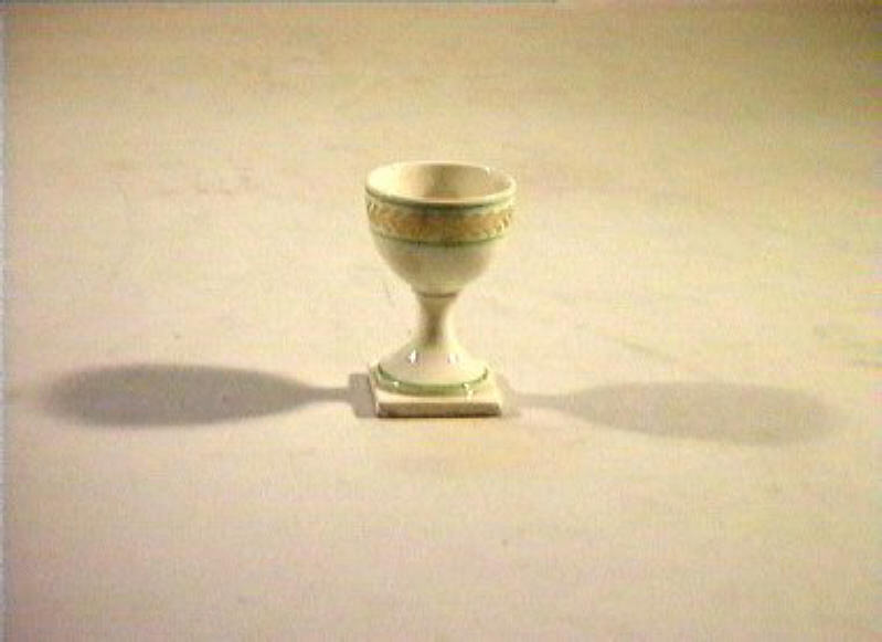 motivi decorativi vegetali (portauovo) - manifattura Del Vecchio (sec. XIX)