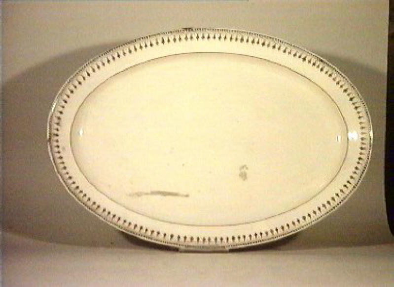 piatto da portata - manifattura Del Vecchio (sec. XIX)