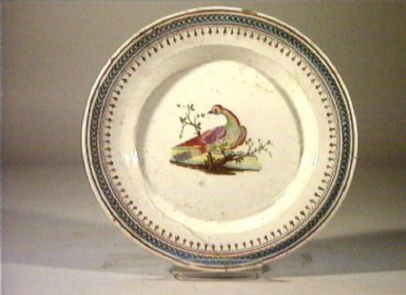 motivi decorativi vegetali e animali (piatto) - manifattura Del Vecchio (sec. XIX)