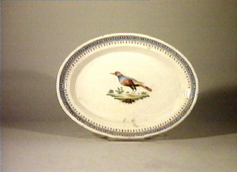 motivi decorativi vegetali e animali (piatto da portata) - manifattura Del Vecchio (sec. XIX)