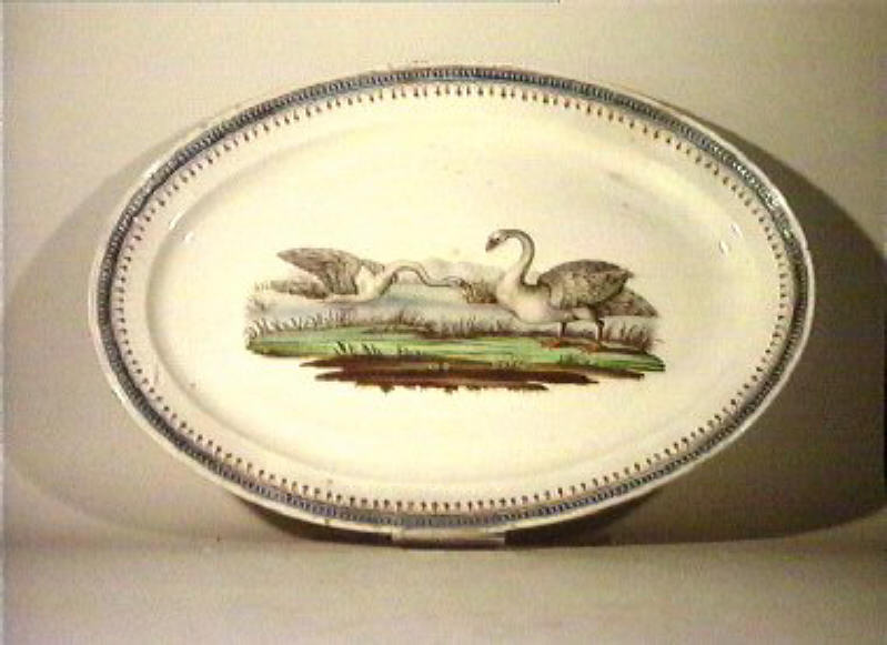 motivi decorativi vegetali e animali (piatto da portata) - manifattura Del Vecchio (sec. XIX)