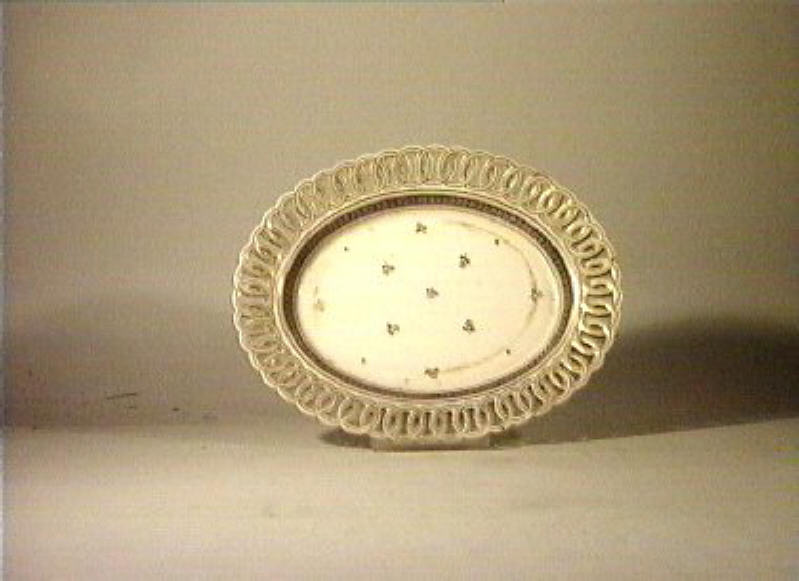 piatto - manifattura Migliuolo-Giustiniani (sec. XIX)