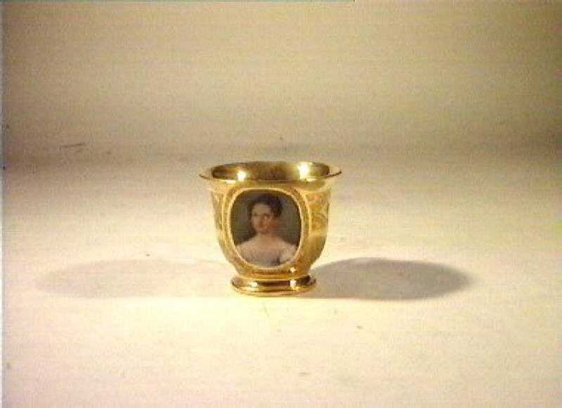 ritratto di donna (tazzina) di Giovine Raffaele (sec. XIX)