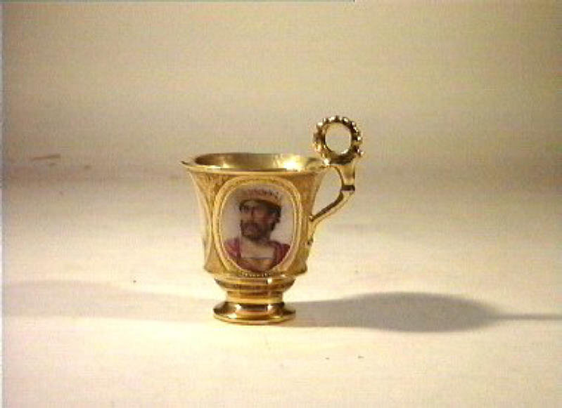 ritratto d'uomo (tazza) di Giovine Raffaele (sec. XIX)