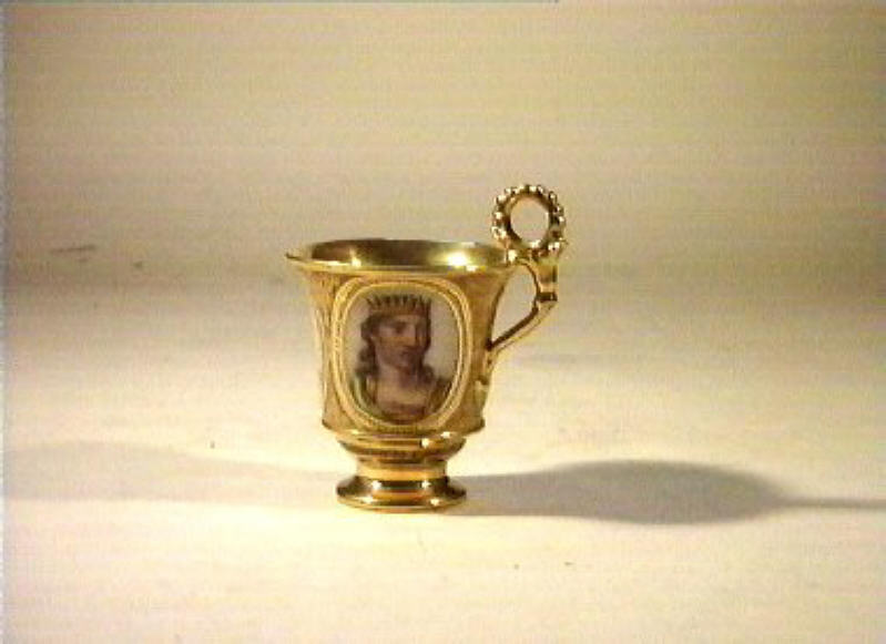 ritratto d'uomo (tazza) di Giovine Raffaele (sec. XIX)