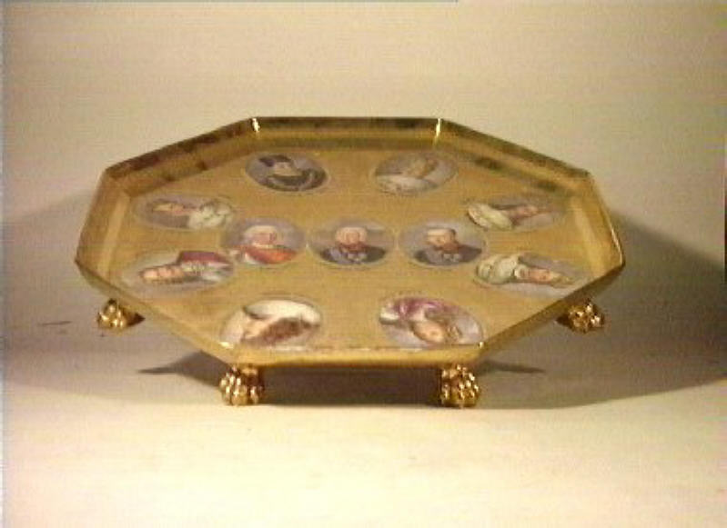 ritratti dei re di Napoli (vassoio) di Giovine Raffaele - manifattura francese (sec. XIX)