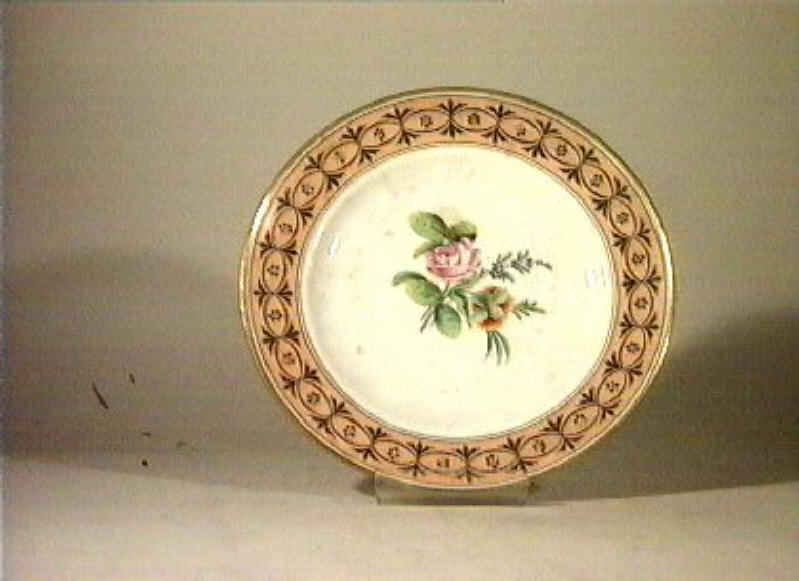 motivi decorativi floreali (piatto) - manifattura napoletana (sec. XIX)