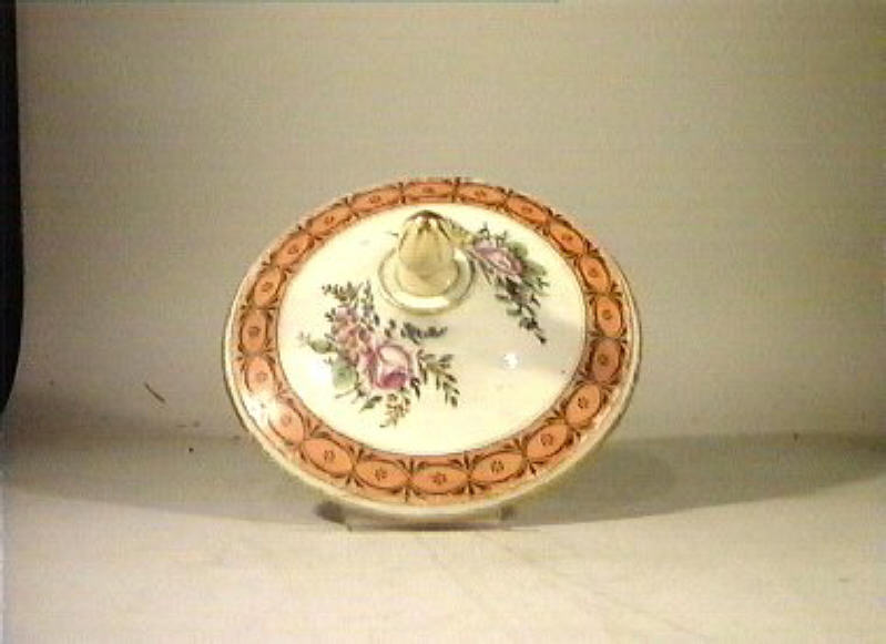 motivi decorativi floreali (coperchio) - manifattura Poulard Prad (sec. XIX)