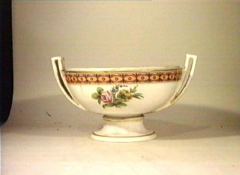 motivi decorativi floreali (zuppiera) - manifattura Poulard Prad (sec. XIX)