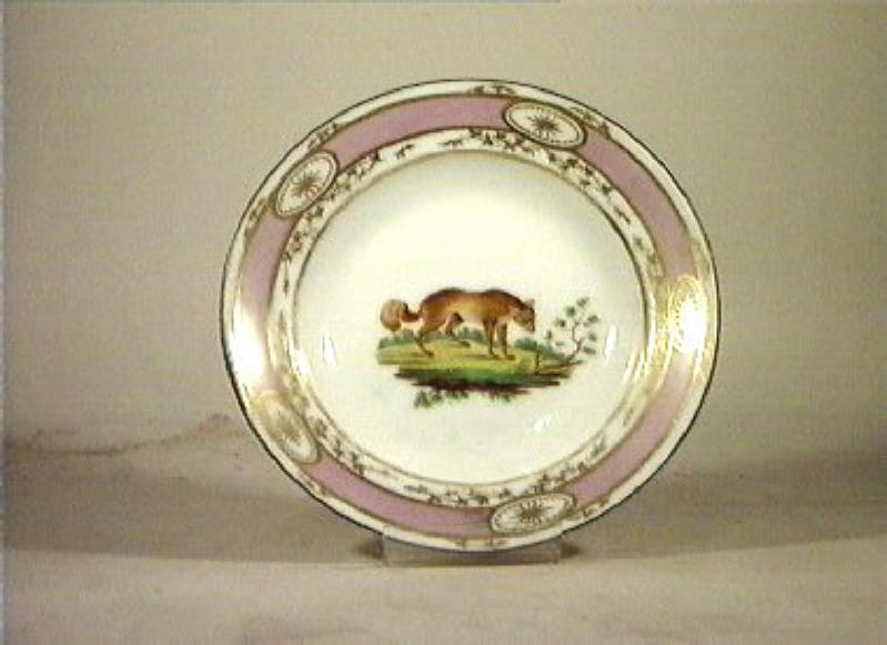 motivi decorativi vegetali e animali (piatto) - Real Fabbrica di Napoli (secc. XVIII/ XIX)