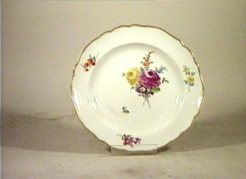 motivi decorativi floreali (piatto) - manifattura di Meissen (sec. XVIII)