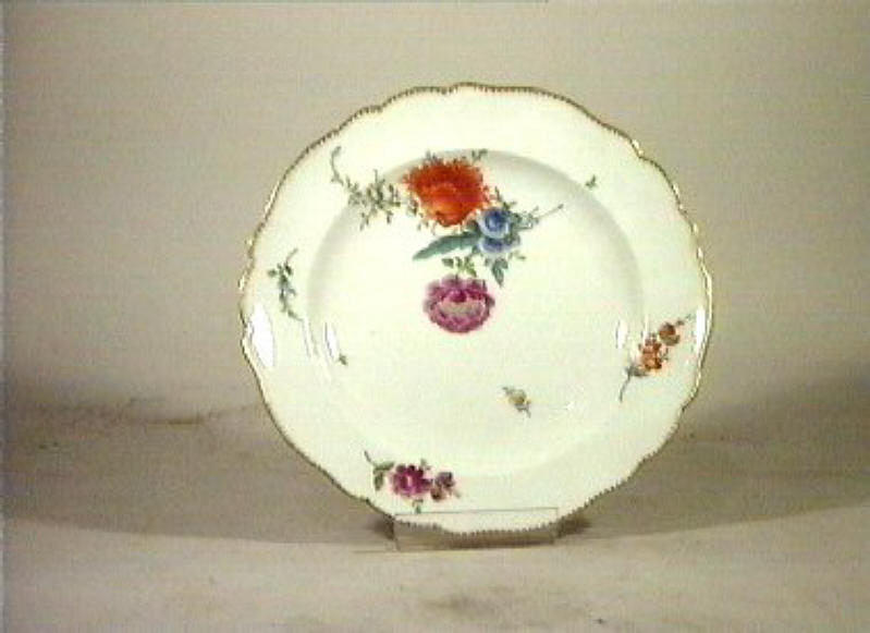 motivi decorativi floreali (piatto) - manifattura di Meissen (sec. XVIII)