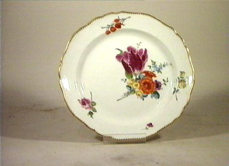 motivi decorativi floreali (piatto) - manifattura di Meissen (sec. XVIII)