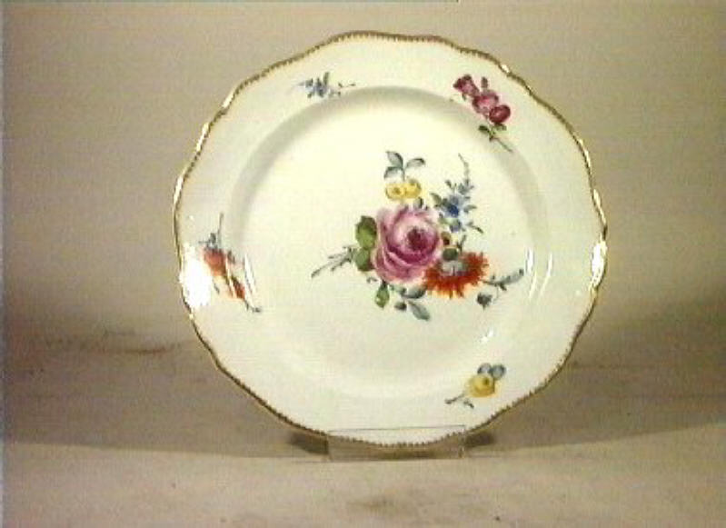 motivi decorativi floreali (piatto) - manifattura di Meissen (sec. XVIII)