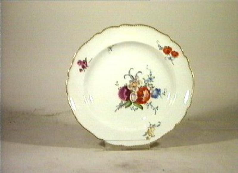 motivi decorativi floreali (piatto) - manifattura di Meissen (sec. XVIII)
