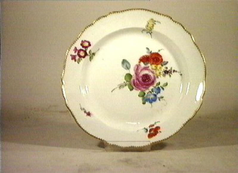 motivi decorativi floreali (piatto) - manifattura di Meissen (sec. XVIII)