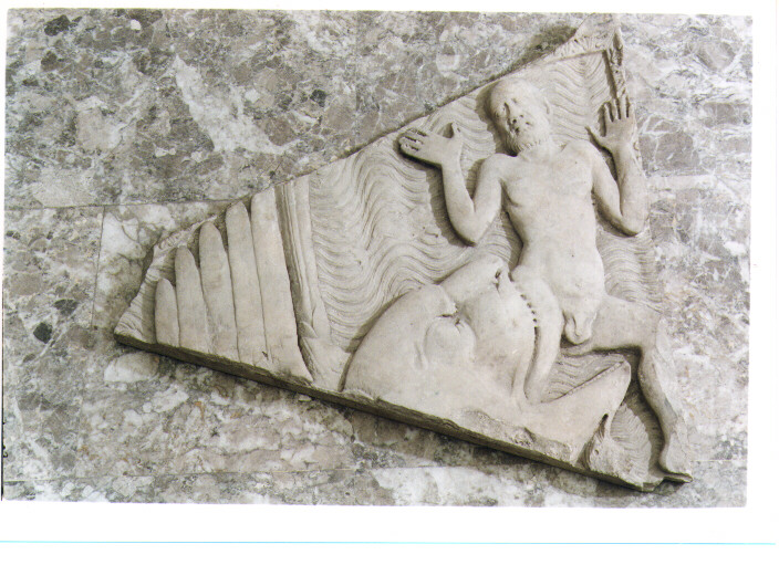 Giona inghiottito dalla balena (rilievo, frammento) - manifattura napoletana (prima metà sec. XIII)