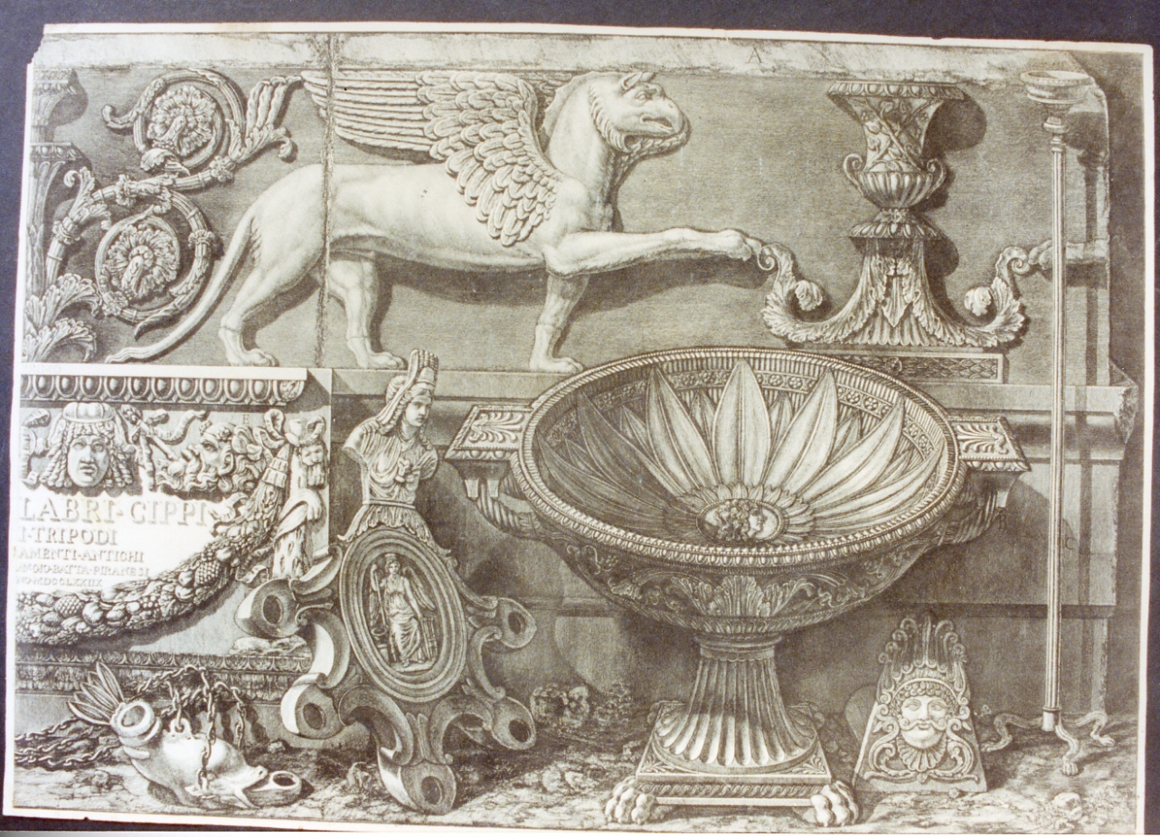 reperti archeologici (stampa) di Piranesi Giovanni Battista (sec. XVIII)