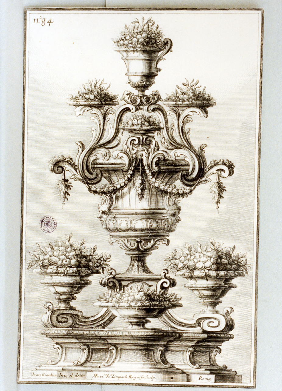 centro tavola (stampa) di Giardini Giovanni (sec. XVIII)