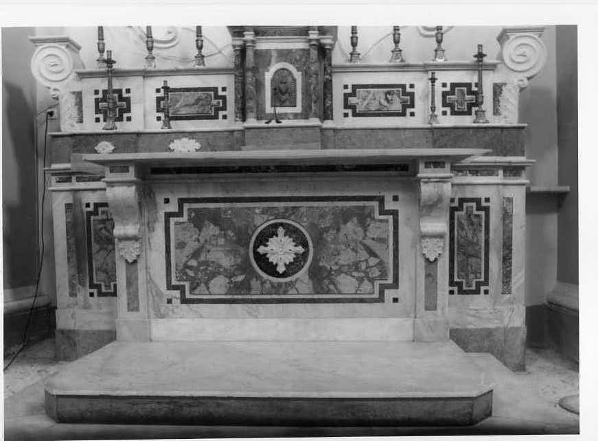 altare - bottega campana (prima metà sec. XX)