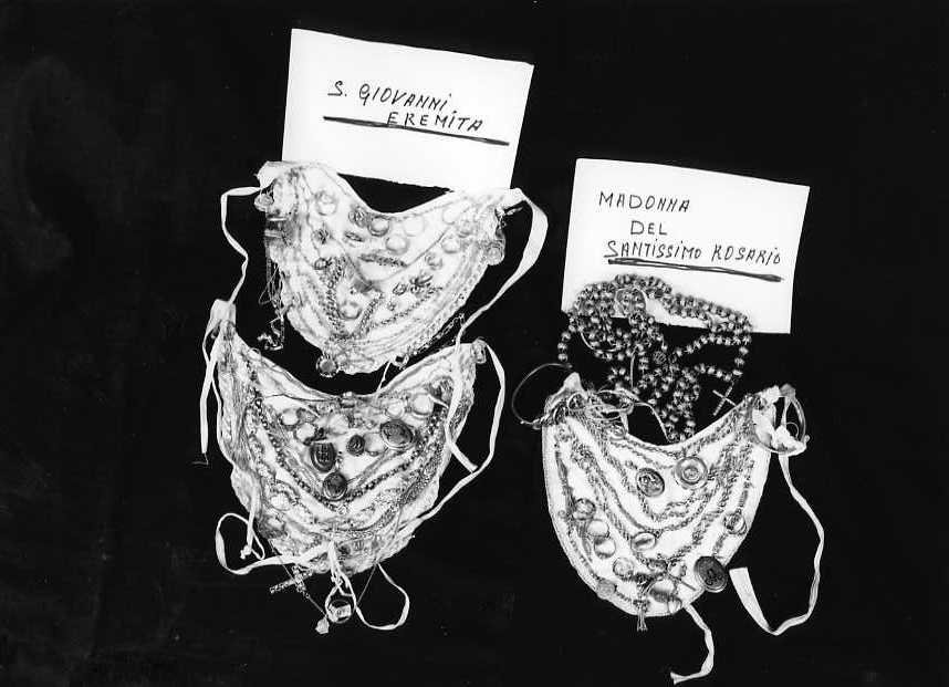 addobbo di immagine sacra - manifattura campana (inizio sec. XX)