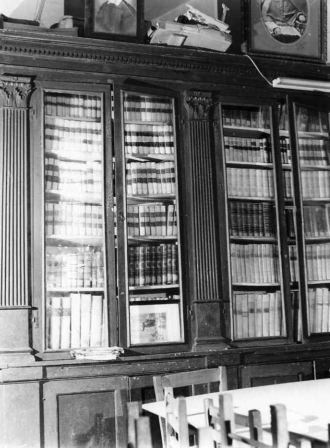 armadio libreria - bottega Italia meridionale (seconda metà sec. XIX)