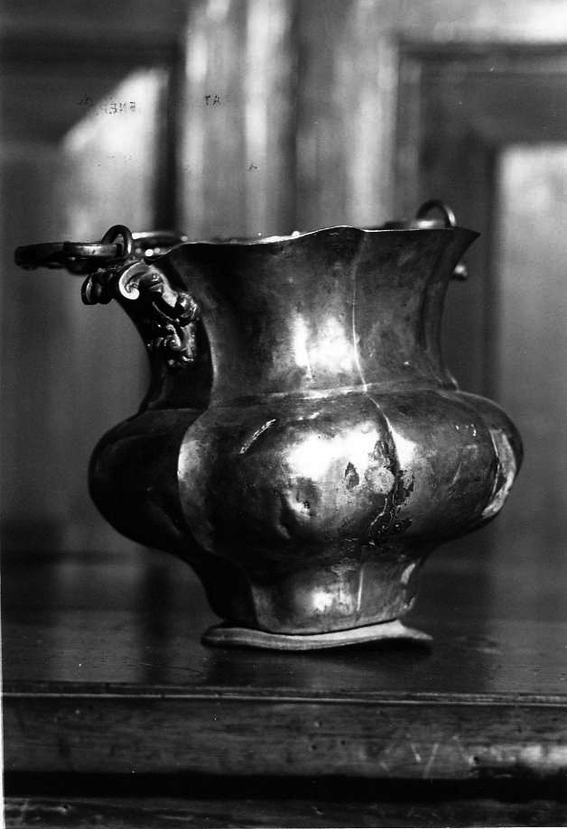 secchiello per l'acqua benedetta - bottega campana (sec. XVIII)