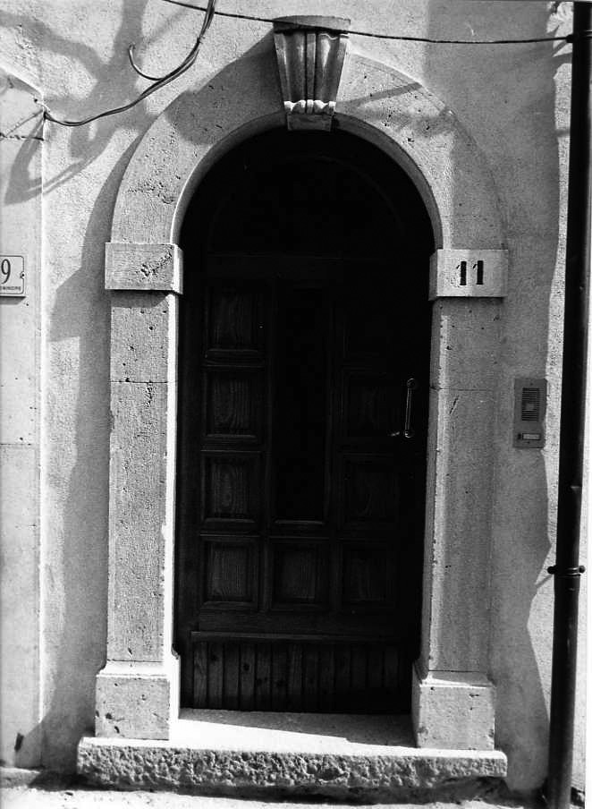 mostra di portale - bottega campana (sec. XIX)