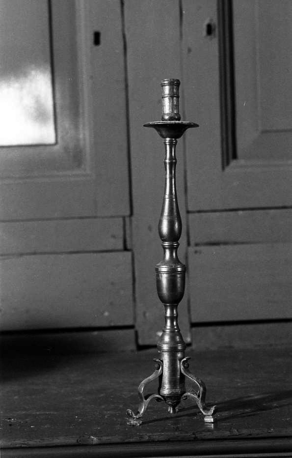 candeliere, serie - bottega campana (sec. XIX)